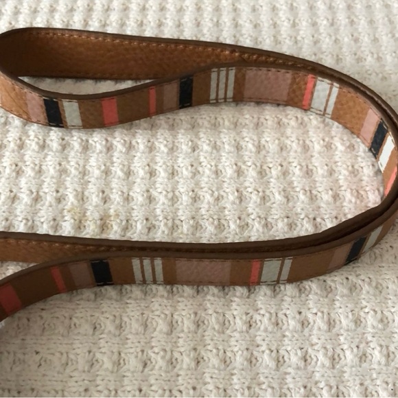 EUC Fossil | Preston Flap Expandable Crossbody | Blush Pink - Picture 11 of 11